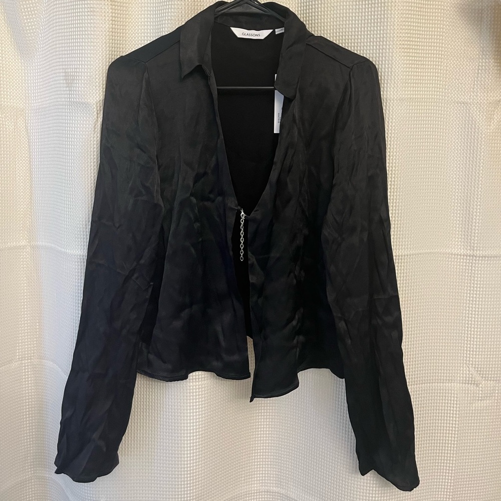 Glasson NWT black top - US women’s size 8/L